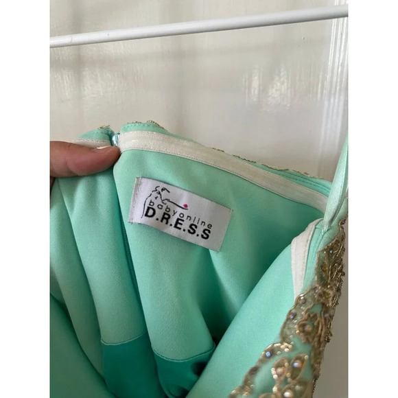 Baby Online D.R.E.S.S. Youth size medium formal dress - Picture 4 of 8